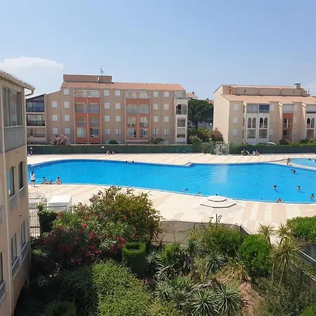Le Dragon Bleu - Frejus Lagon Bleu - Parking - Gare Routiere *